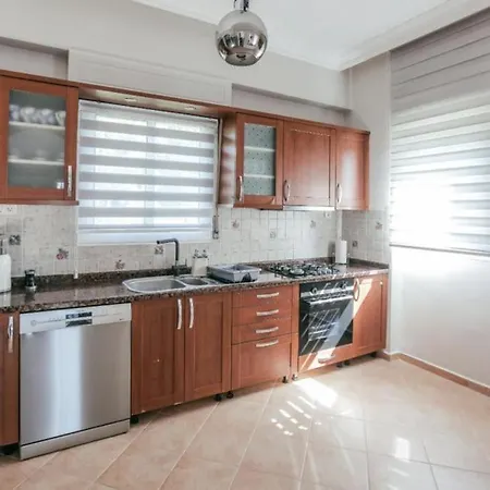 فيلة Marmaris'te Oezel Havuzlu مرمريس