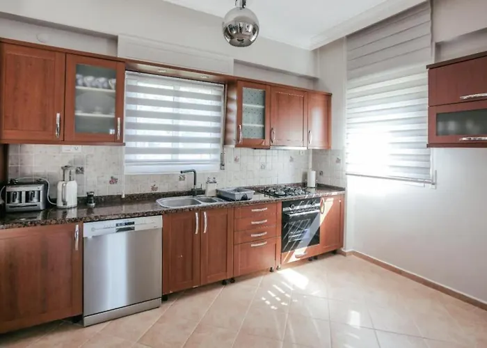 ヴィラ Marmaris'te Oezel Havuzlu マルマリス